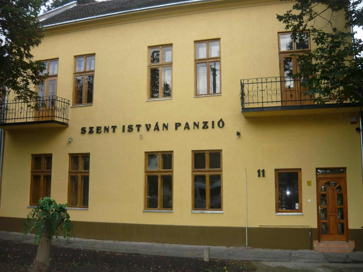 Szent István Panzió Hódmezővásárhely Exterior foto